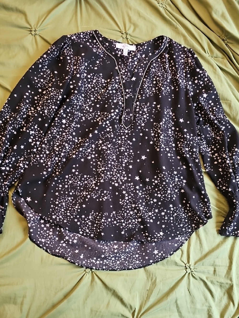 LIBBY EDELMAN Black Star-Print Long Sleeve Tunic